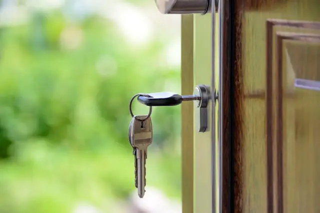 House keys inside a doors lock